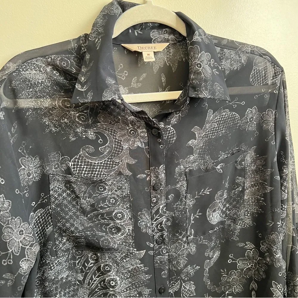 Decree Black Sheer Button Up Blouse Size Medium
